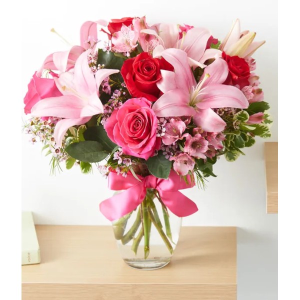 Vazoda 7 Gül Lilyum ve Hüsnüyusuflar